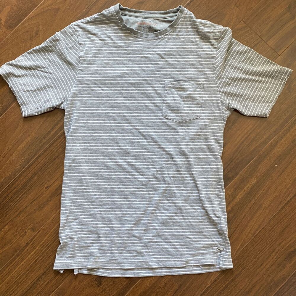 Weatherproof Small grey and white stripe shirt sleeve tee shirt.